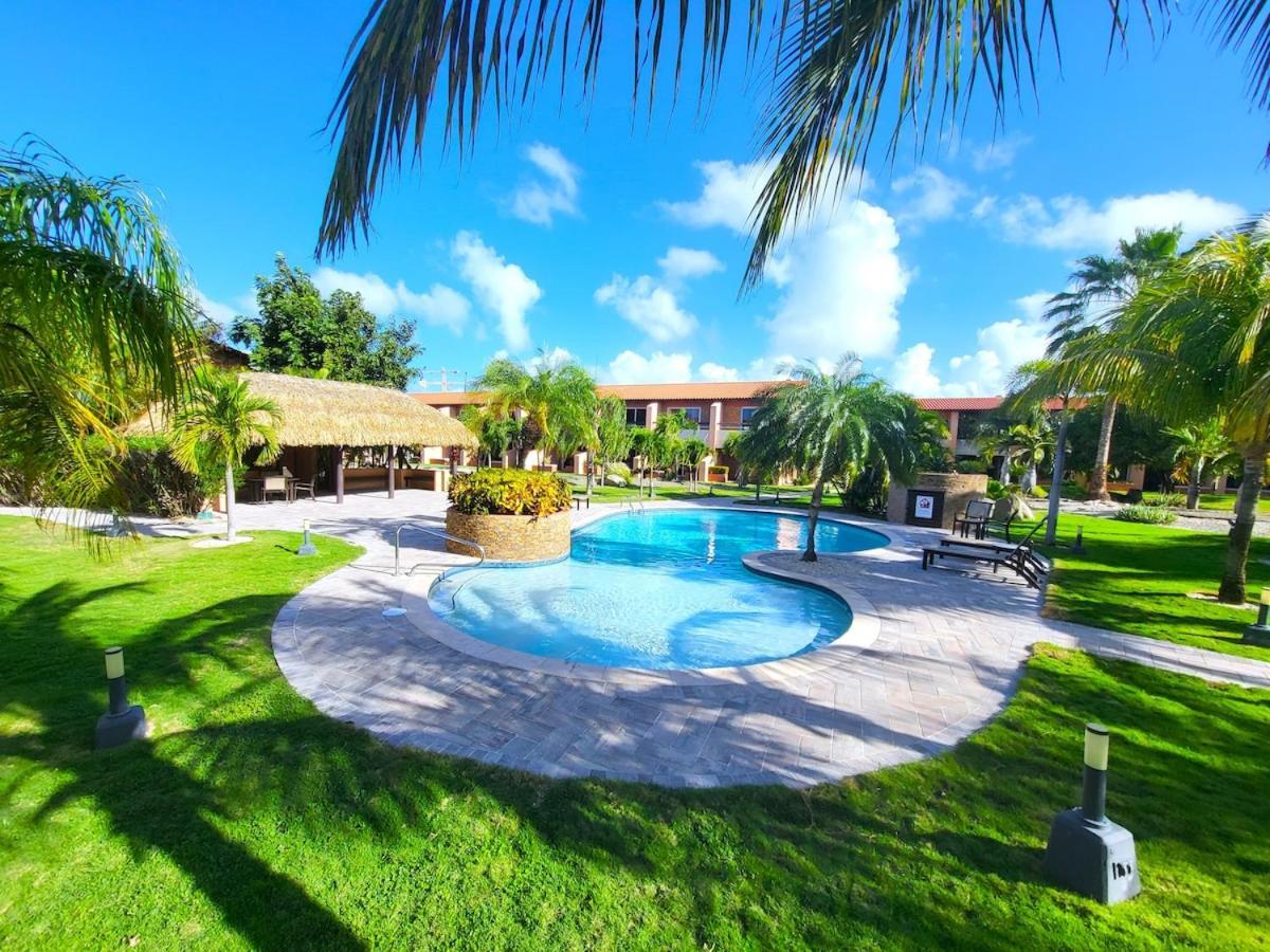 Eagle Beach Luxury House, Walking Distance To The Beach パームビーチ エクステリア 写真